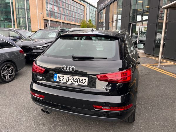 Audi Q3 SUV, Petrol, 2015, Black