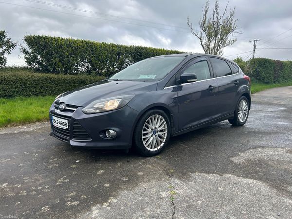 Ford Focus Hatchback, Diesel, 2012, Grey