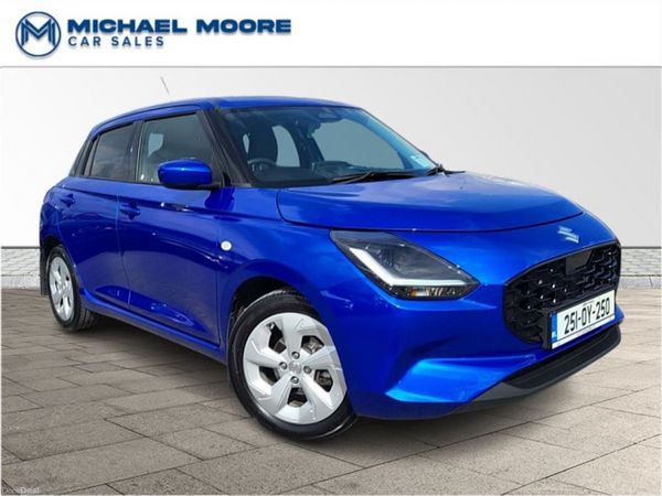 Suzuki Swift Hatchback, Petrol Hybrid, 2025, Blue