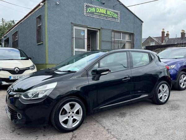 Renault Clio Hatchback, Diesel, 2017, Black