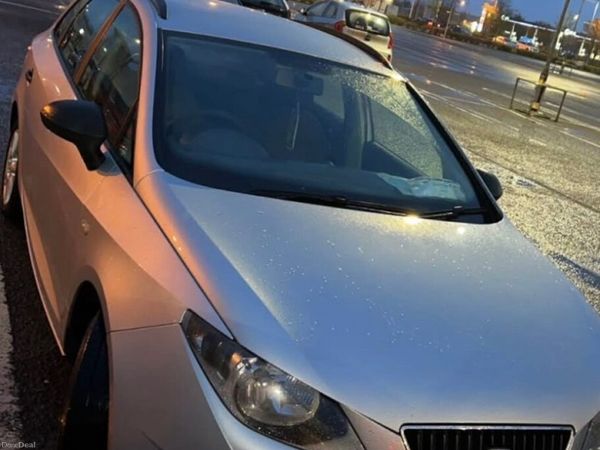 SEAT Ibiza Estate, Petrol, 2011, Silver