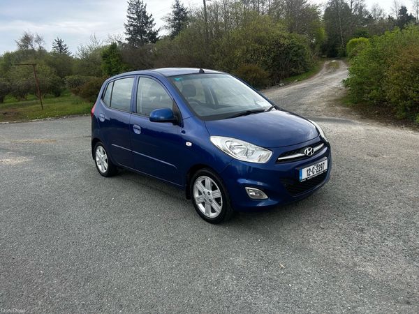Hyundai i10 Hatchback, Petrol, 2012, Blue