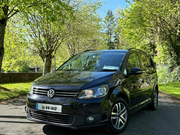 Volkswagen Touran MPV, Diesel, 2012, Black