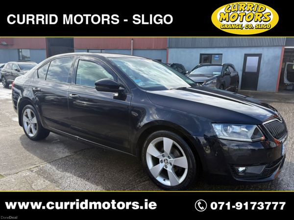 Skoda Octavia Hatchback, Diesel, 2017, Black