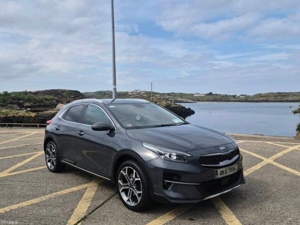 Kia XCeed Hatchback, Diesel, 2021, Grey