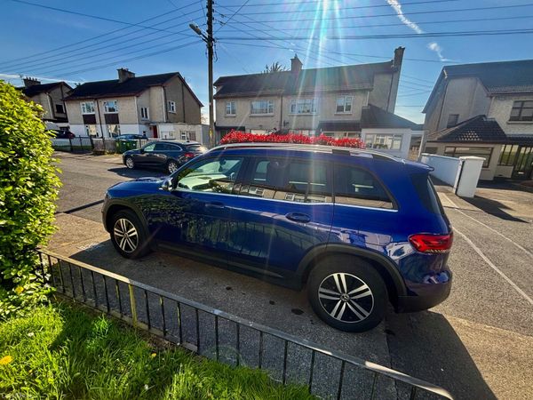 Mercedes-Benz GLB Estate/Jeep, Diesel, 2021, Blue