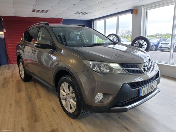 Toyota RAV4 SUV, Diesel, 2014, Beige