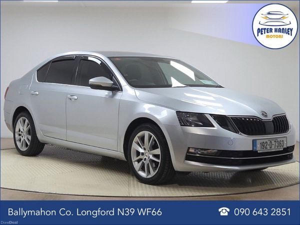 Skoda Octavia Saloon, Diesel, 2019, Grey