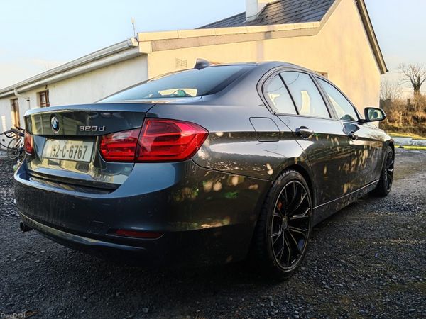 BMW 3-Series Saloon, Diesel, 2015, Grey