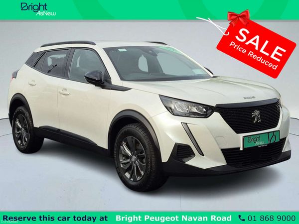 Peugeot 2008 MPV, Petrol, 2023, White