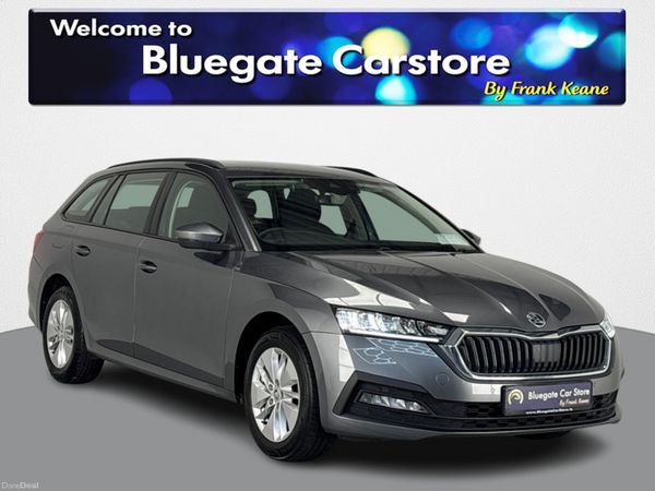 Skoda Octavia Estate, Diesel, 2023, Grey