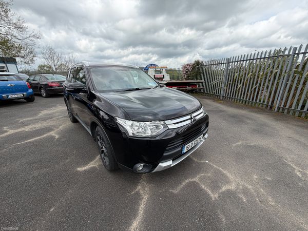 Mitsubishi Outlander SUV, Diesel, 2015, Black