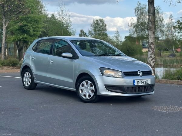 Volkswagen Polo Hatchback, Petrol, 2010, Silver