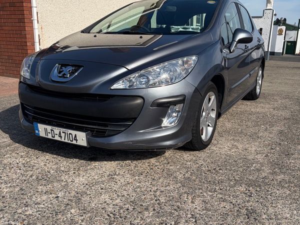 Peugeot 308 Hatchback, Diesel, 2011, Grey
