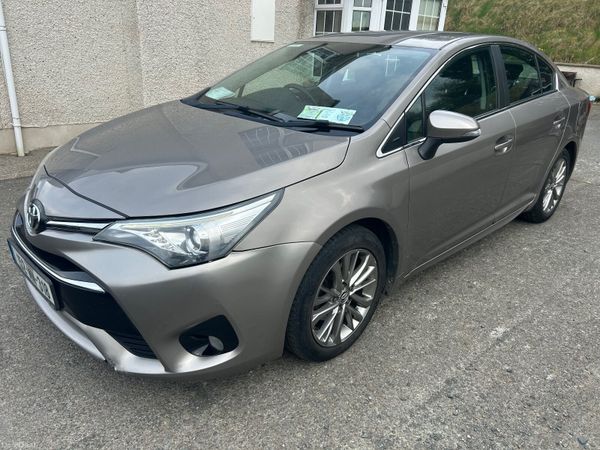 Toyota Avensis Saloon, Diesel, 2015, Bronze
