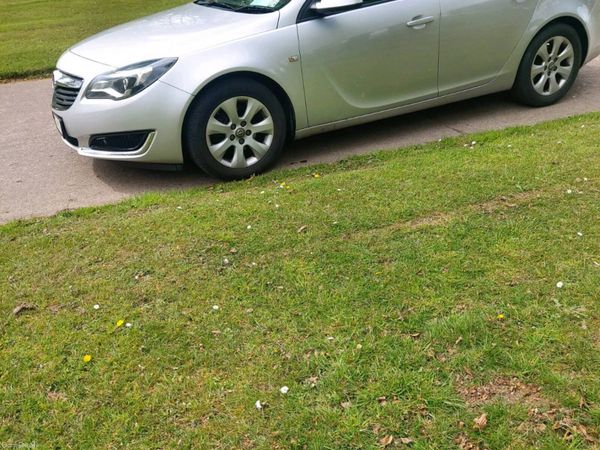 Opel Insignia Saloon, Diesel, 2016, Silver
