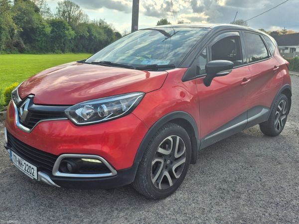 Renault Captur Hatchback, Diesel, 2017, Red