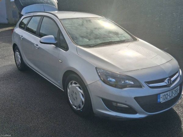 Mazda Mazda6 Saloon, Diesel, 2014, Red