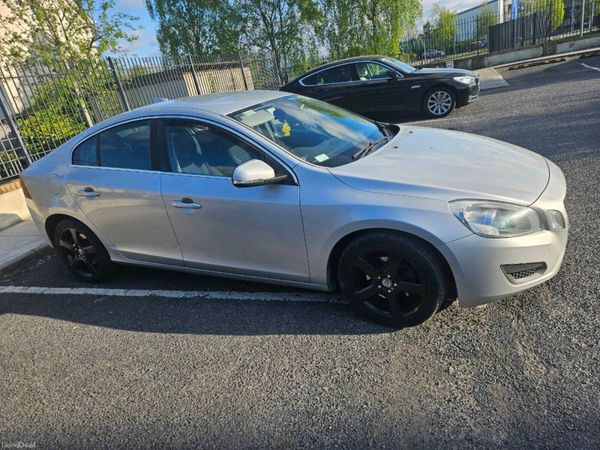 Volvo S60 Saloon, Diesel, 2011, Silver