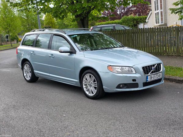 Volvo V70 Estate, Ethanol Petrol, 2008, Blue