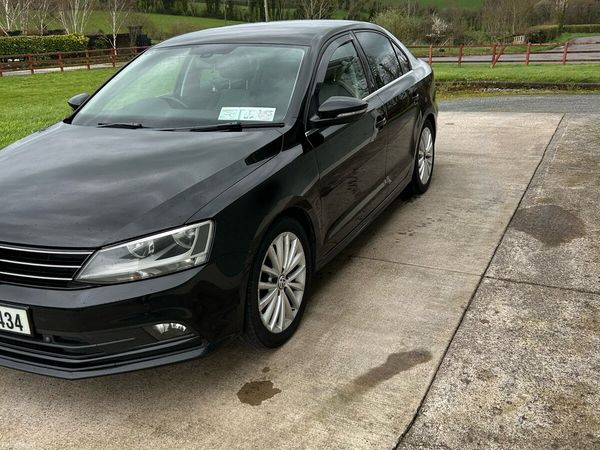 Volkswagen Jetta Saloon, Diesel, 2015, Black