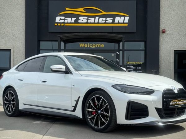 BMW 4-Series Hatchback, Diesel Hybrid, 2022, White