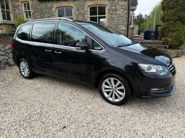 Volkswagen Sharan MPV, Petrol, 2013, Black