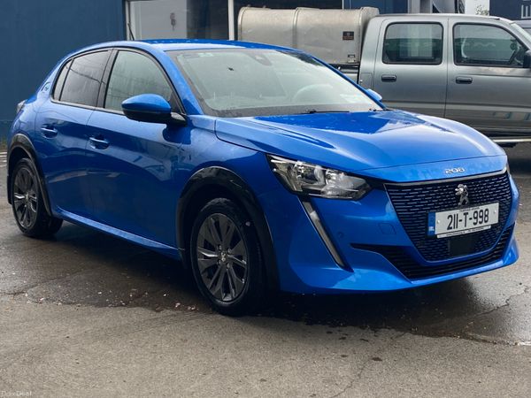 Peugeot 208 Hatchback, Electric, 2021, Blue