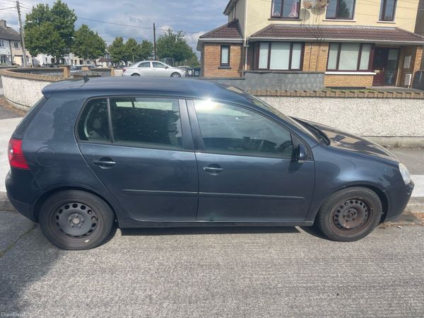 Volkswagen Golf Hatchback, Petrol, 2007, Blue
