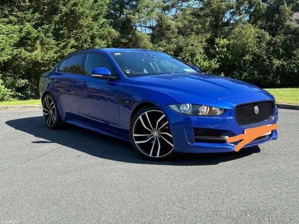 Jaguar XE Saloon, Diesel, 2017, Blue