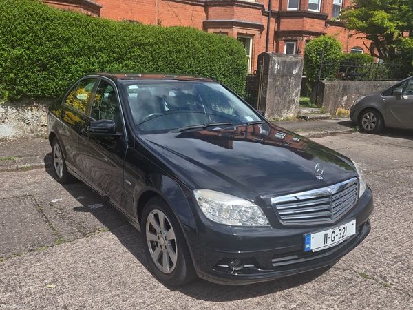 Mercedes-Benz C-Class Saloon, Diesel, 2011, Black
