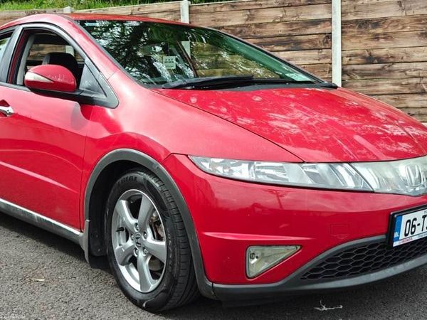 Honda Civic Hatchback, Petrol, 2006, Red