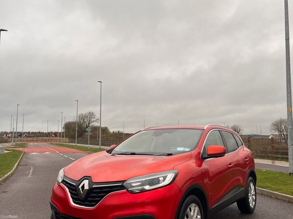 Renault Kadjar SUV, Diesel, 2016, Red