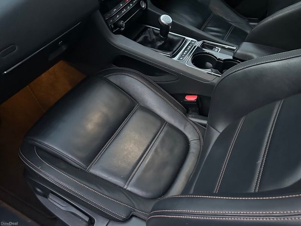 Jaguar F-Pace SUV, Diesel, 2017, Grey