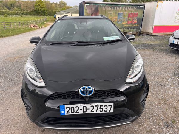 Toyota Aqua Hatchback, Petrol Hybrid, 2020, Black