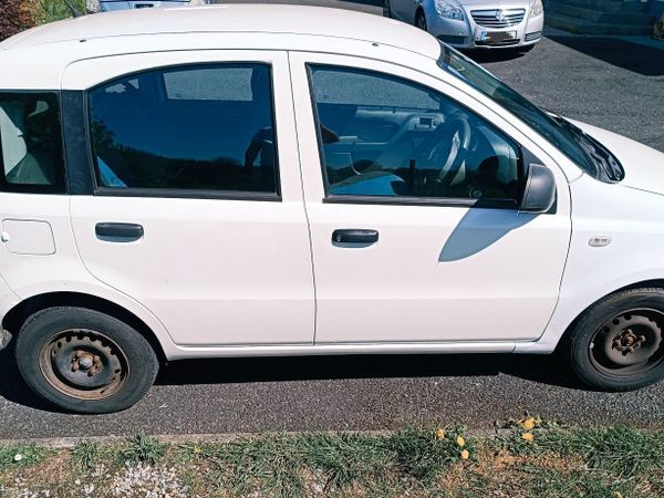 Fiat Panda Hatchback, Petrol, 2012, White