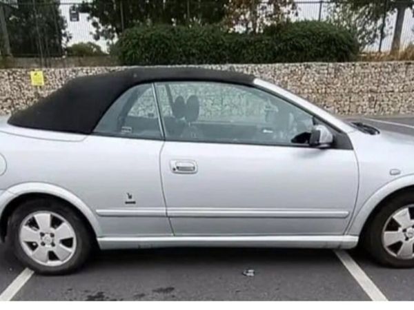 Opel Astra Convertible, Petrol, 2004, Silver