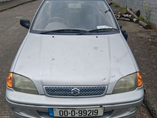 Suzuki Swift Hatchback, Petrol, 2000, Silver
