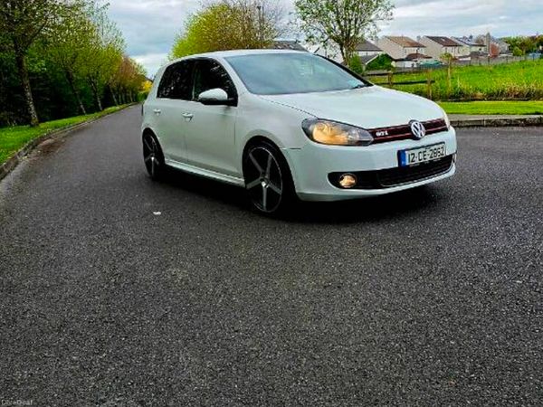 Volkswagen Golf Hatchback, Diesel, 2012, White