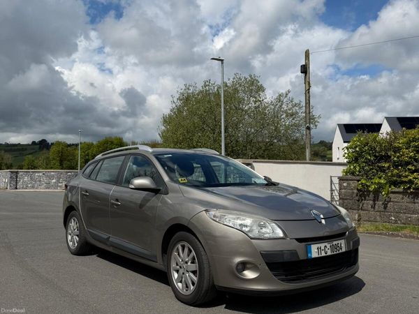 Renault Megane Estate, Diesel, 2011, Gold