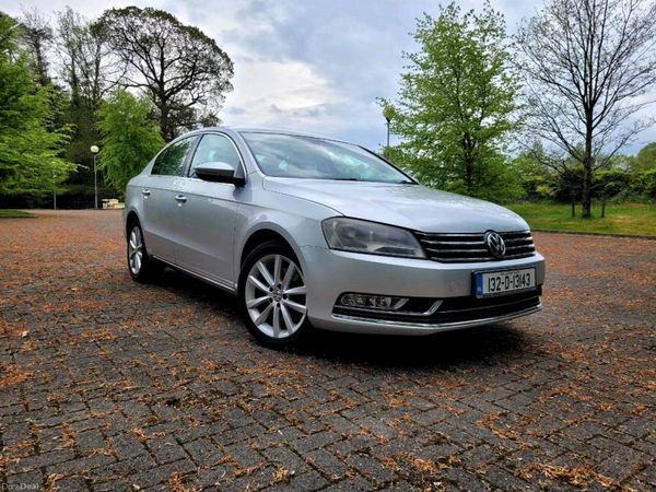 Volkswagen Passat Saloon, Petrol, 2013, Silver