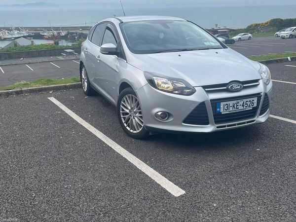 Ford Focus Hatchback, Petrol, 2013, Silver
