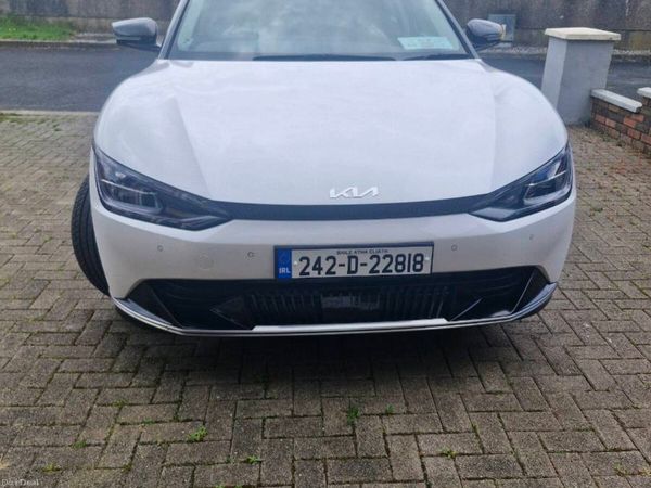 Kia EV6 MPV, Electric, 2024, White