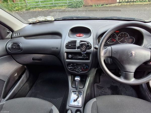 Peugeot 206 Hatchback, Petrol, 2007, Black