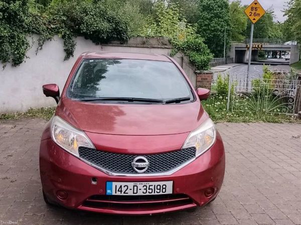Nissan Note MPV, Petrol, 2014, Red