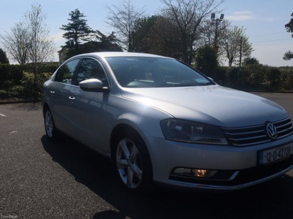 Volkswagen Passat Saloon, Diesel, 2012, Silver