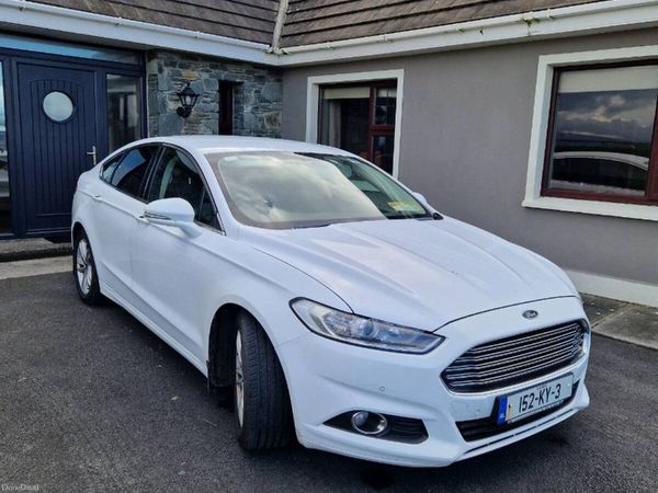 Ford Mondeo Hatchback, Diesel, 2015, White