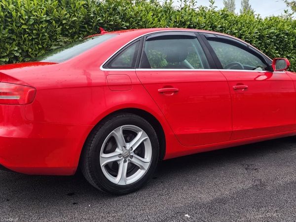 Audi A4 Saloon, Diesel, 2014, Red