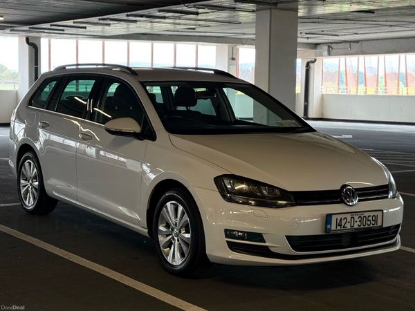 Volkswagen Golf Estate, Petrol, 2014, White