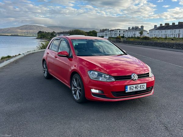Volkswagen Golf Estate, Diesel, 2016, Red